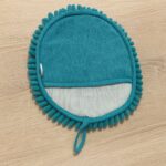 Soft chenille cleaning mitt for dusting and wiping. - Image 2
