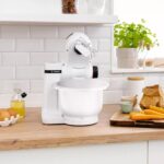 BOSCH MUM Serie 2 Kitchen Machine, 700W - Image 2