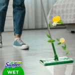 SWIFFER Wet Floor Refill 24 Pcs - Image 2