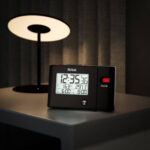 MEBUS Radio Alarm Clock with Projection - Image 3