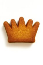 HOME IDEAS Crown Shaped Silicone Cake Mold - Image 2