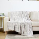 LIVARNO home Blanket, 150 x 200 cm (shapes/white) - Image 2